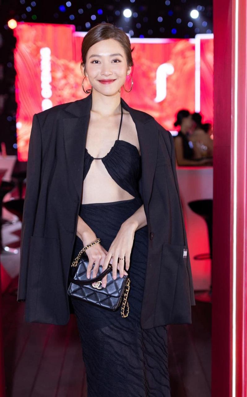 kha ngan lot xac tu man hinh phang thanh my nhan vong 1 sexy 09468331fbf04c31adf5cf86be37f433