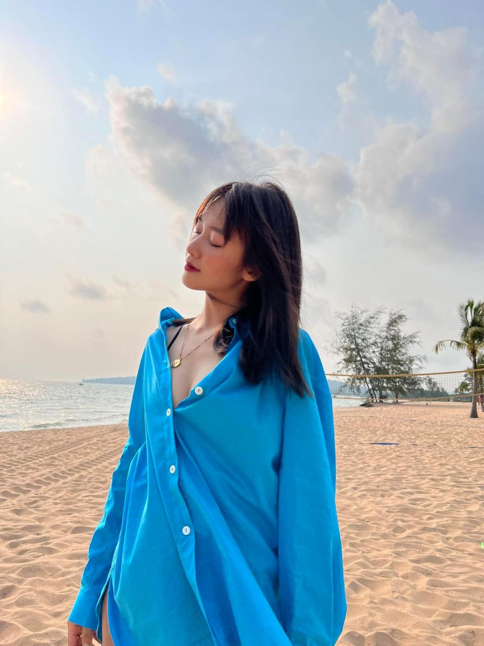 kha ngan lot xac tu man hinh phang thanh my nhan vong 1 sexy e0643b43e64f476ea817ec06ddf35618